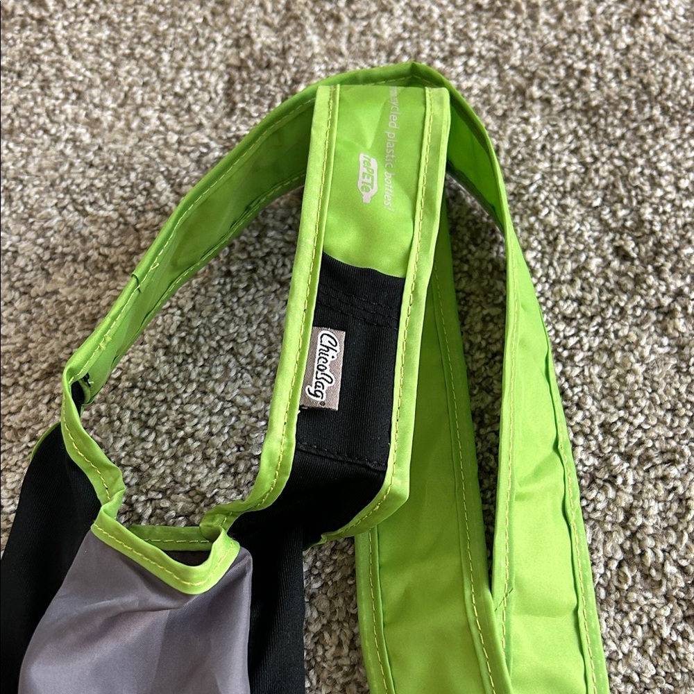 ChicoBag Bottle Sling with Lime Green Strap and Black Pouch - Picture 6 of 7